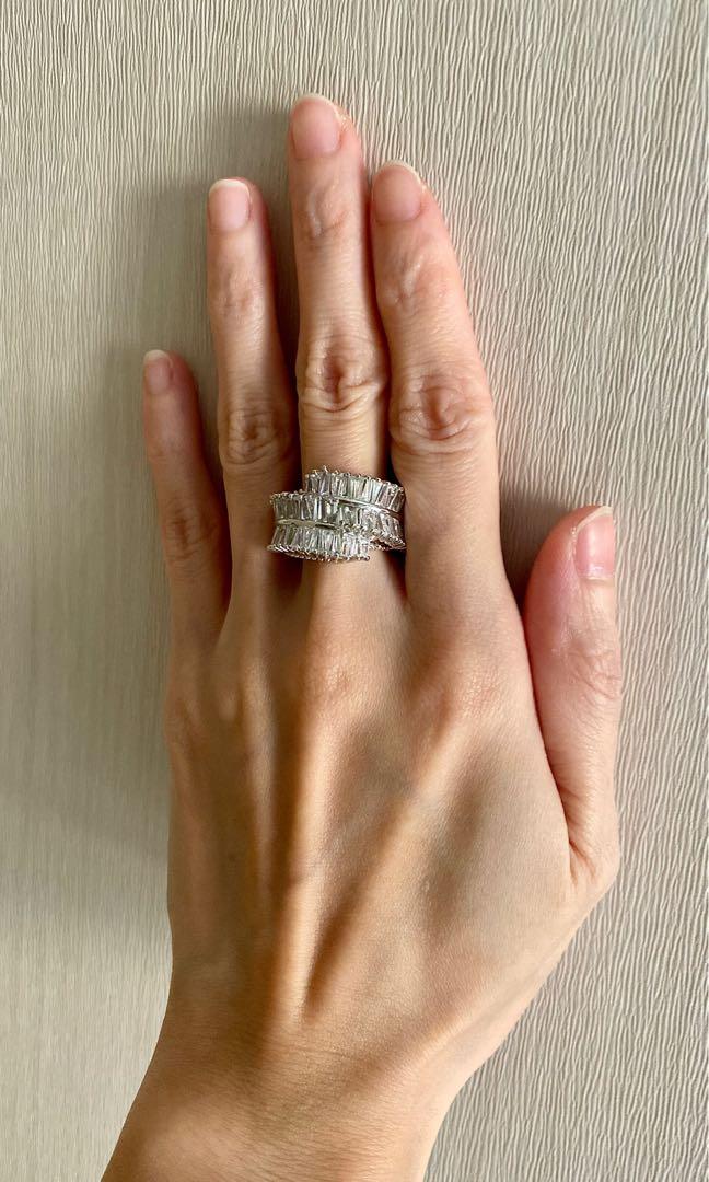 White gold sales filled ring
