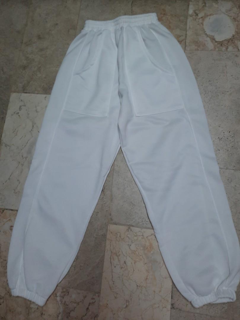 White Sweatpants, Women's Fashion, Bottoms, Other Bottoms on Carousell