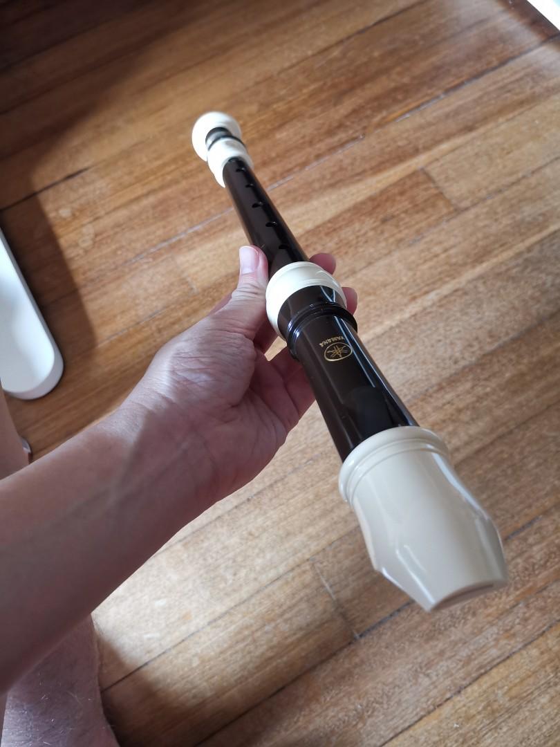 Yamaha Alto Recorder (YRA302B), Hobbies & Toys, Music & Media, Musical