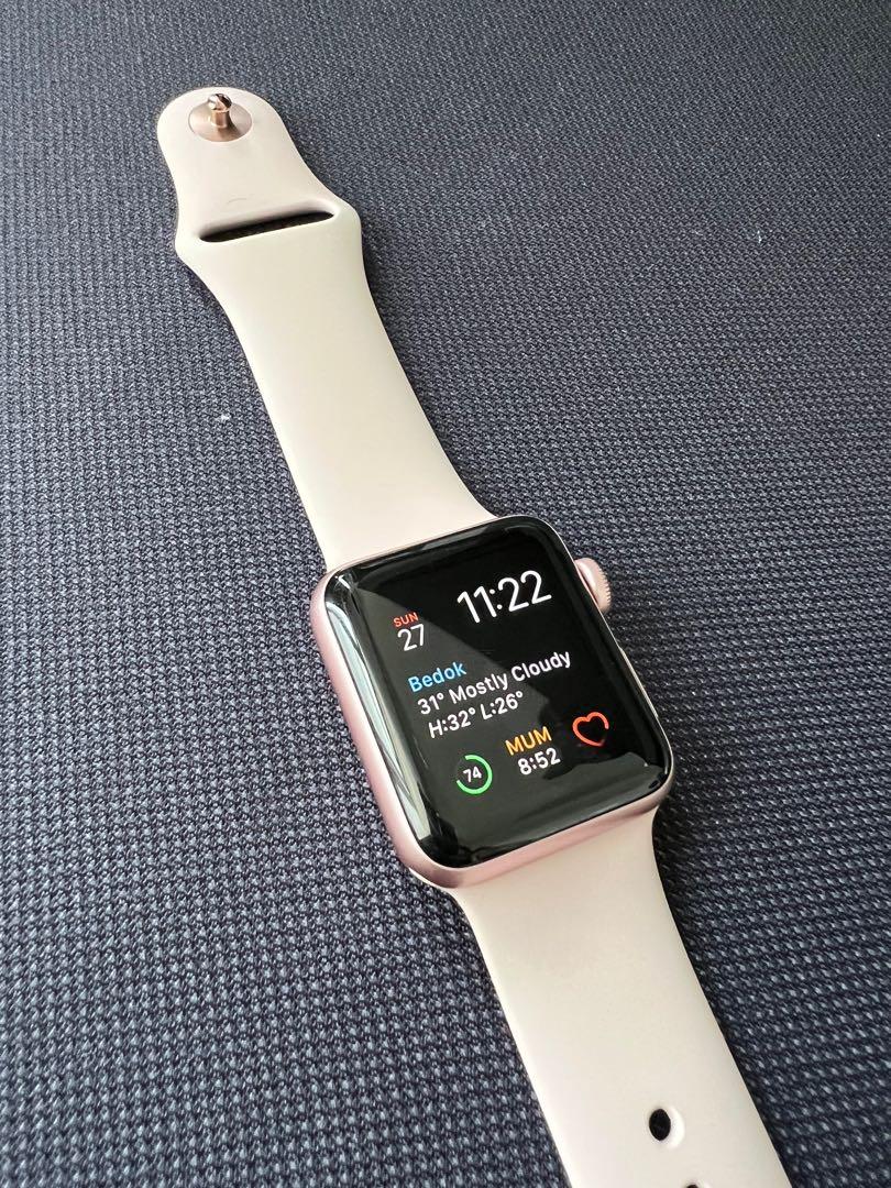 Gold aluminum apple top watch with stone band