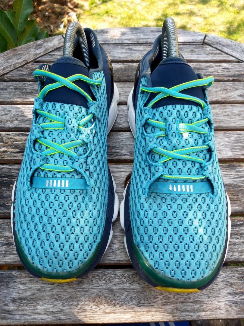 7UK UNDER ARMOUR SPEEDFORM GEMINI on Carousell