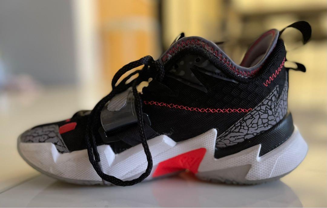 Air Jordan shoes for kids. Size 5.5Y