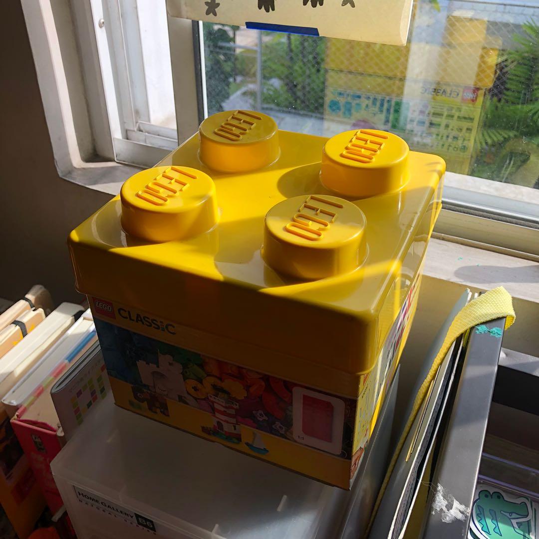 Assorted LEGO LOT (100% original and new) (Category: Lego & Building Sets) located in Pasig City. Submitted by cakemixbean (Listing ID 1151482314, Image 2). Description: DECLUTTERING • LEGO for sale! 😊 most pieces are new and crisp. Never been played with • 100% Original and authentic • Includes 4 Minifigures and brick separator RFS: decluttering and need funds for other collectibles Check out my listings for more~.