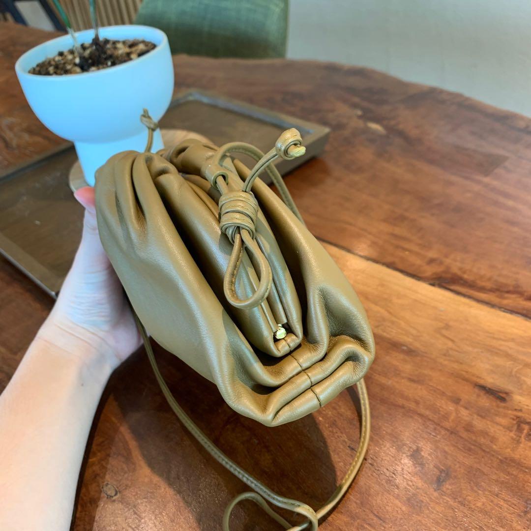 Authentic Bottega Veneta Mini Pouch Dumpling crossbody bag