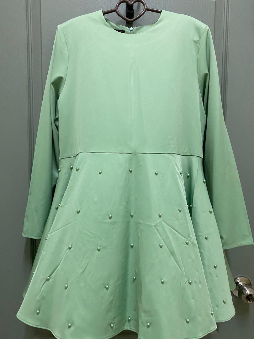 Baju raya hijau pastel on Carousell