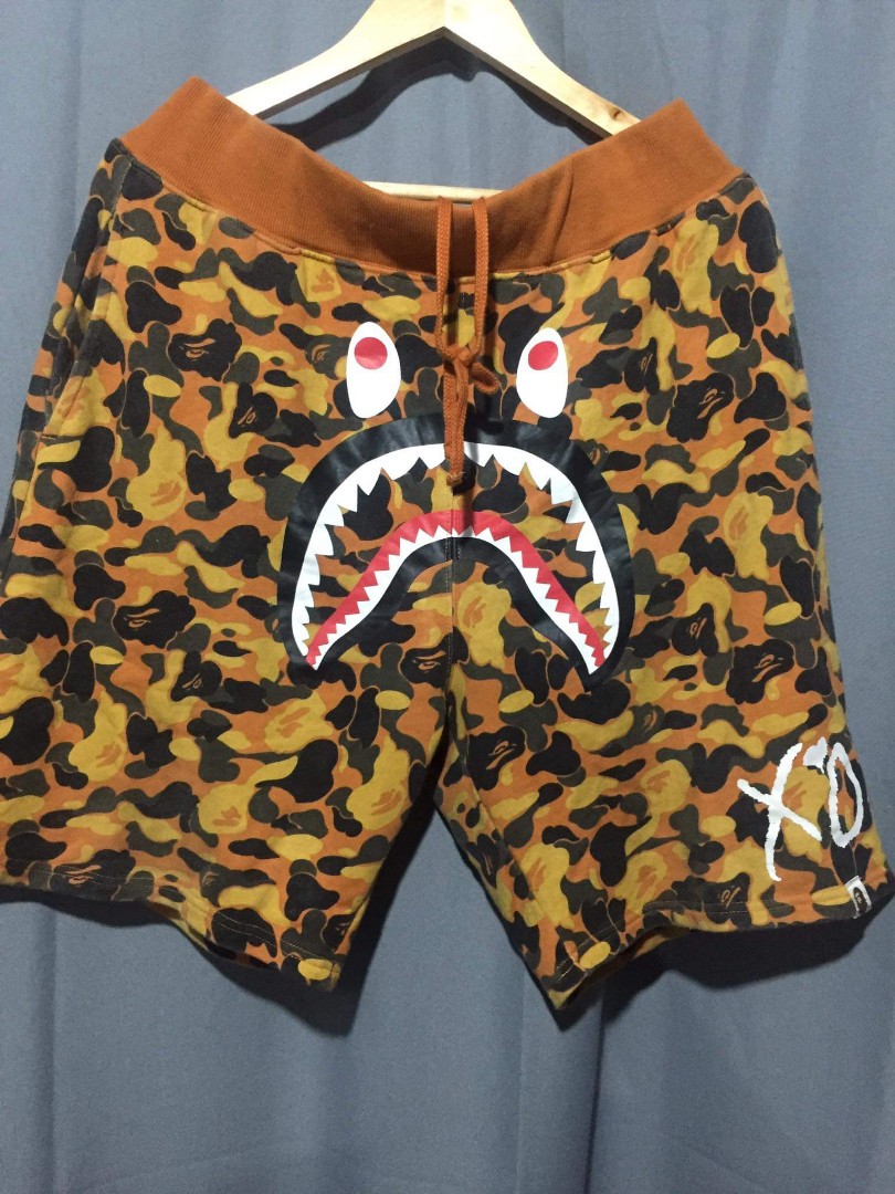 Bape xo shorts hotsell