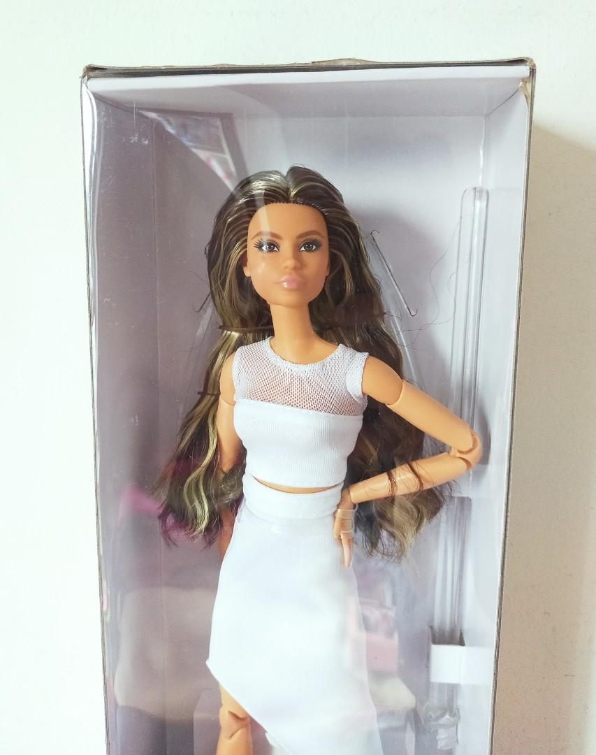 Barbie looks #1 (Barbie Signature) on Carousell