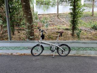 (Category: ) located in . Submitted by mhliang83 (Listing ID 1151495249, Image 1). Description: .