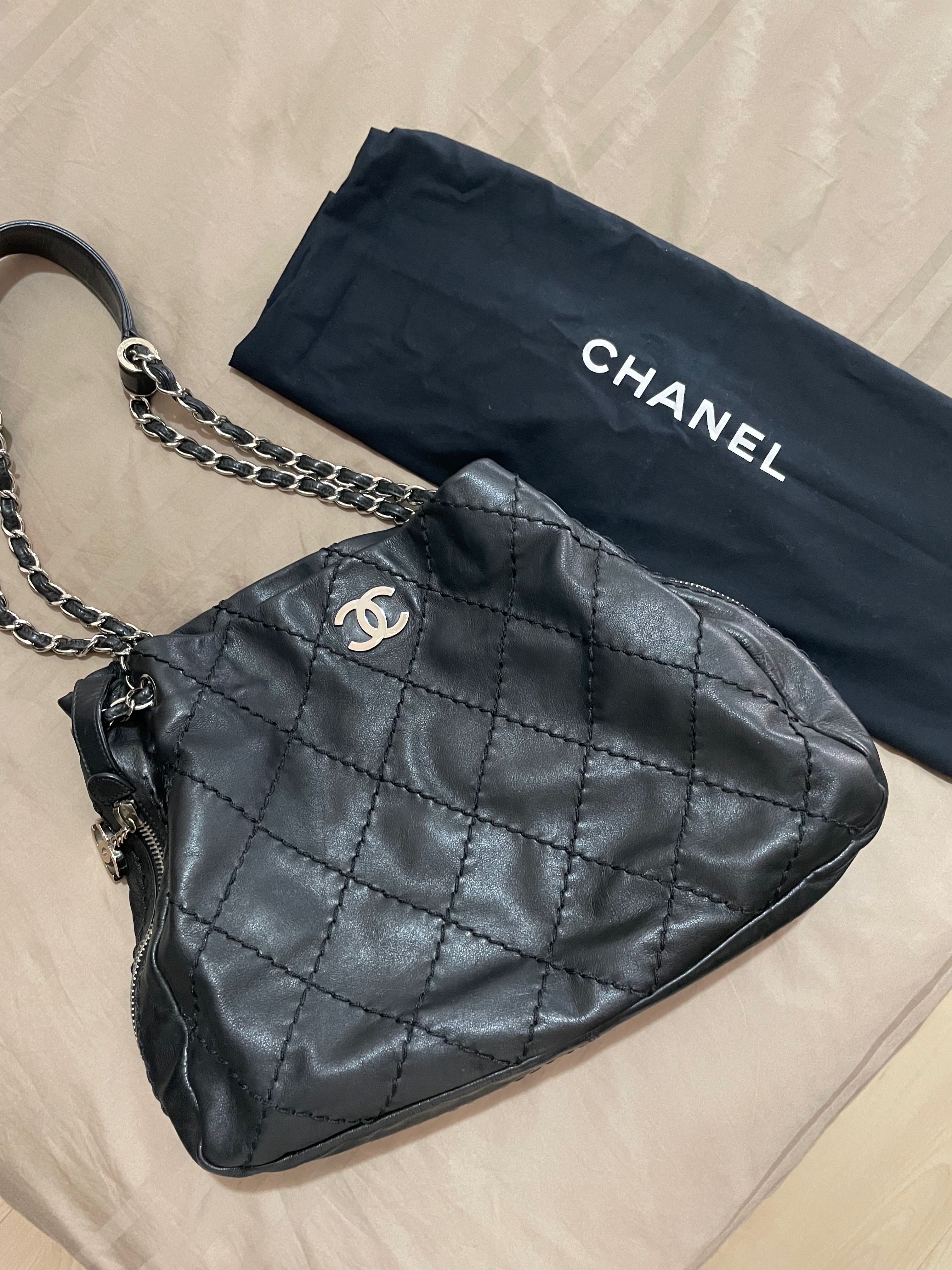 Chanel expandable tote clearance