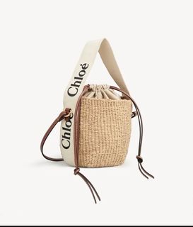 (Category: ) located in . Submitted by SGLuxuryCouture (Listing ID 1151523919, Image 1). Description: .