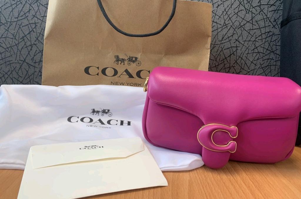 Coach pillow tabby 18 pink Idr. 3.300.000