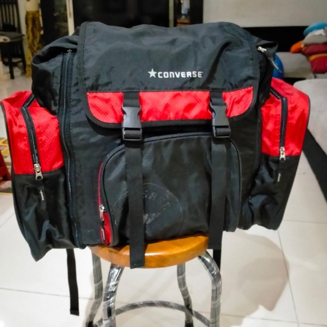 Converse rucksack big, Fesyen Wanita 