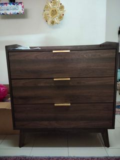 (Category: ) located in . Submitted by nisalex (Listing ID 1151476011, Image 1). Description: .