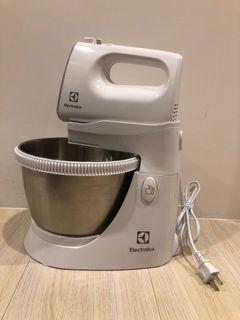 Electrolux 伊萊克斯桌上型攪拌機 EHSM3417
