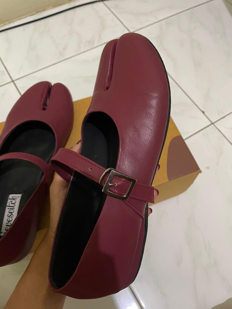 Eveseitch_id Jenner Maroon Shoes