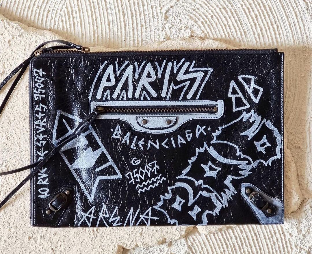 balenciaga pouch