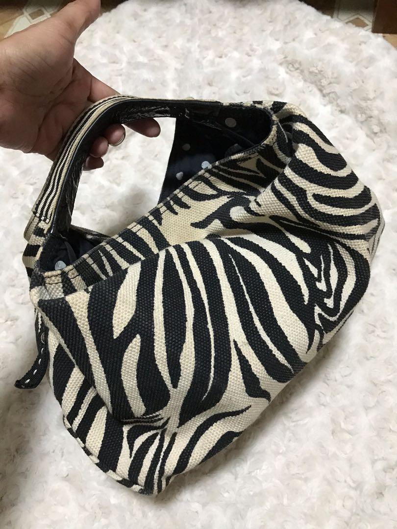 Furla zebra 2025