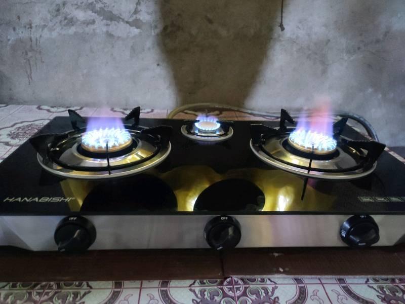 Hanabishi 3 Burner Gas Stove Glass Top 300, TV & Home Appliances, Kitchen Appliances, Cookers on