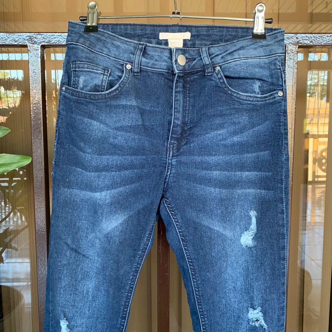 H&M, Women's Fashion, Bottoms, Jeans on Carousell