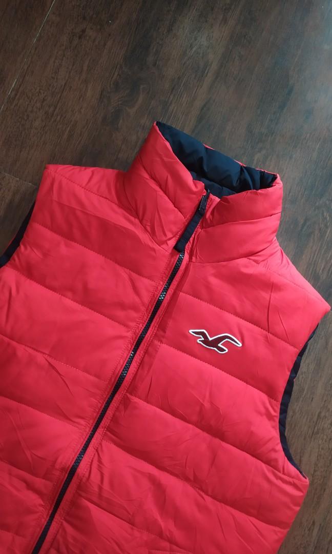 hollister sleeveless jacket