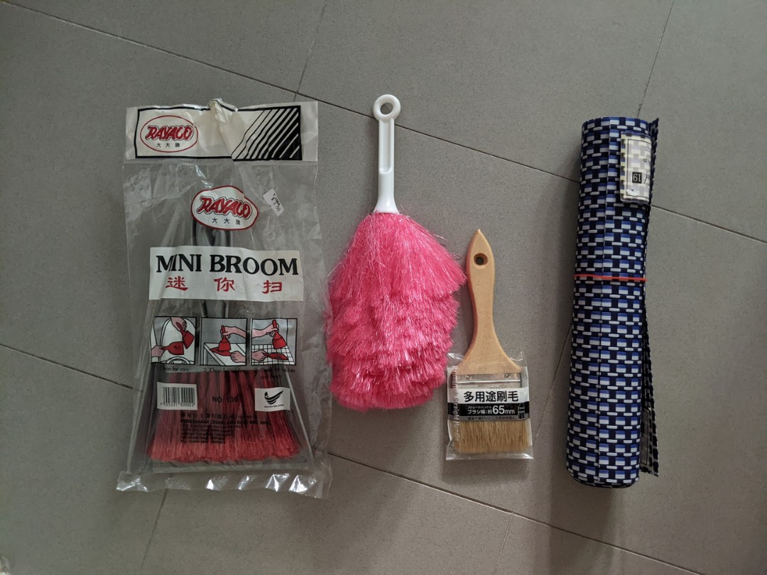 Household cleaning brush broom placemats, TV & Home Appliances, Vacuum Cleaner & Housekeeping on