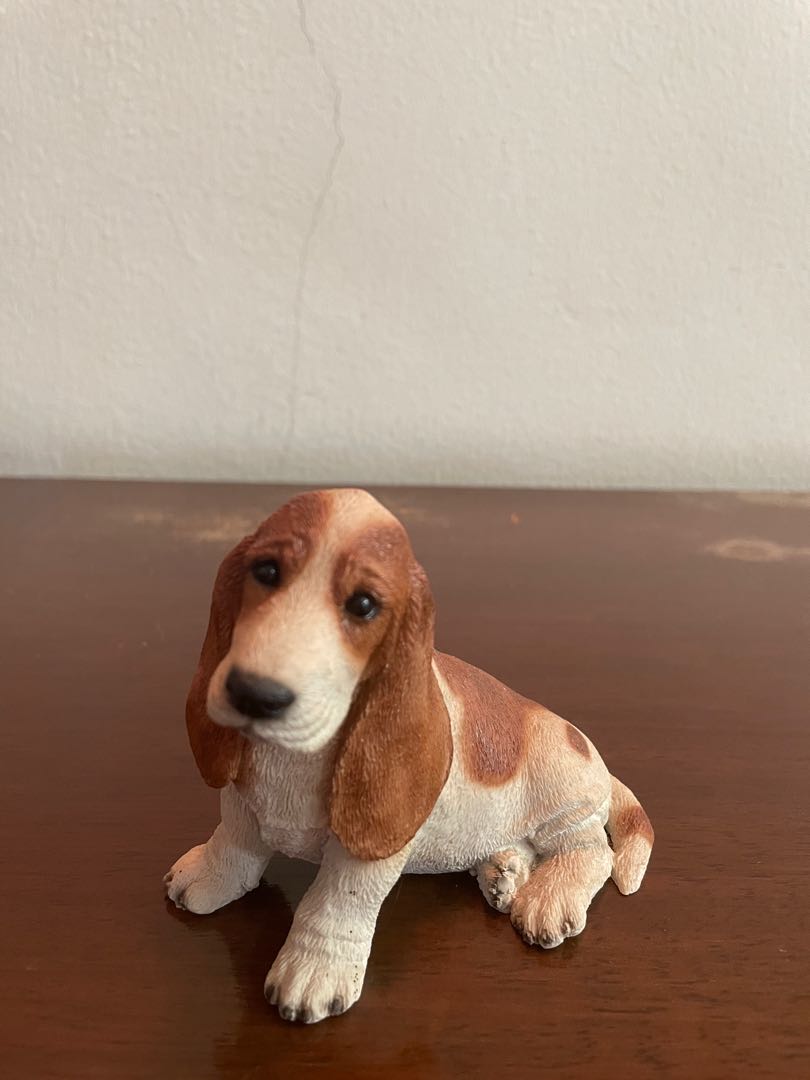 Hush puppies 2025 basset hound