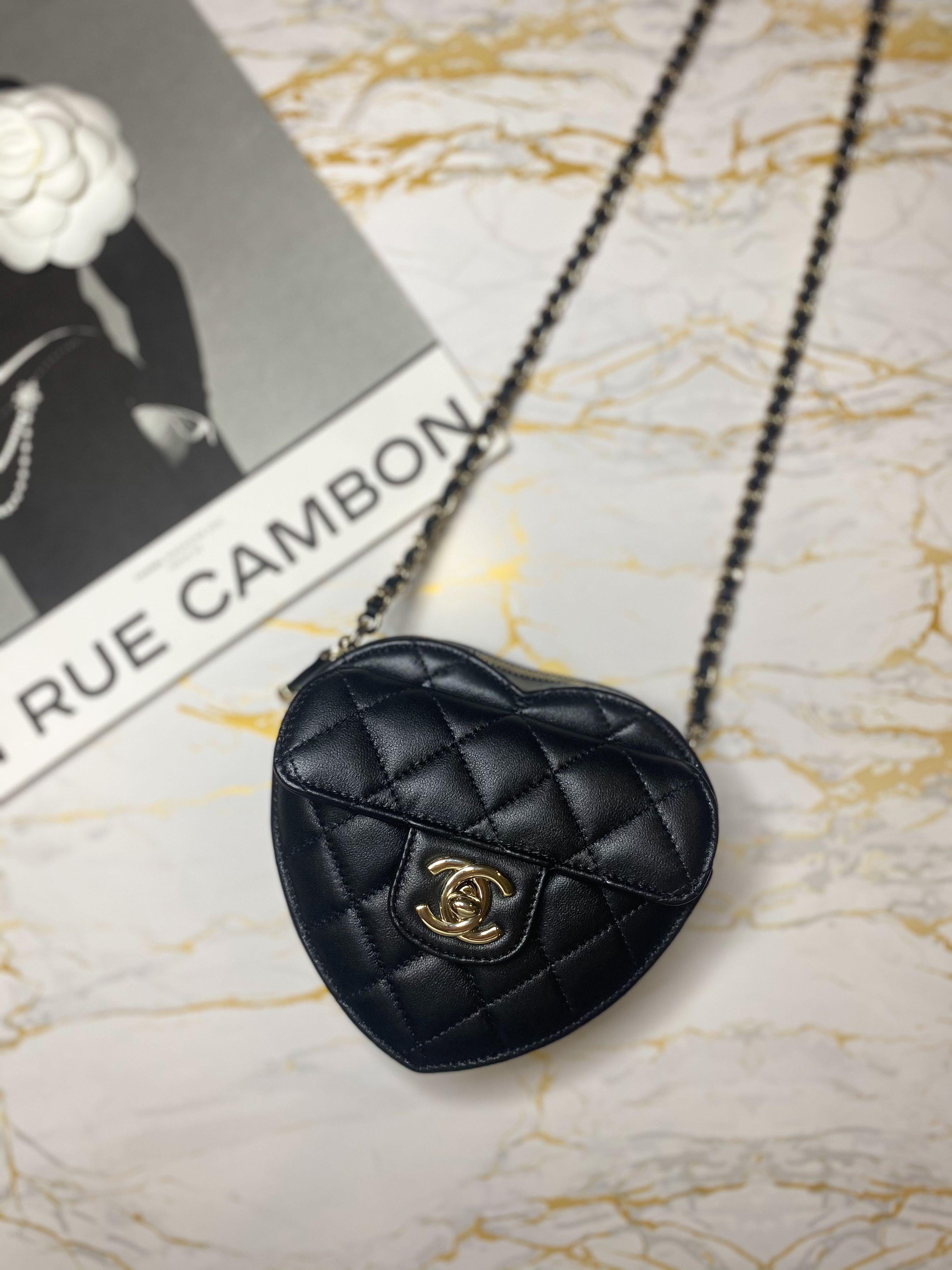 Chanel Spring-Summer 2022 Heart Bag in black – hey it's personal