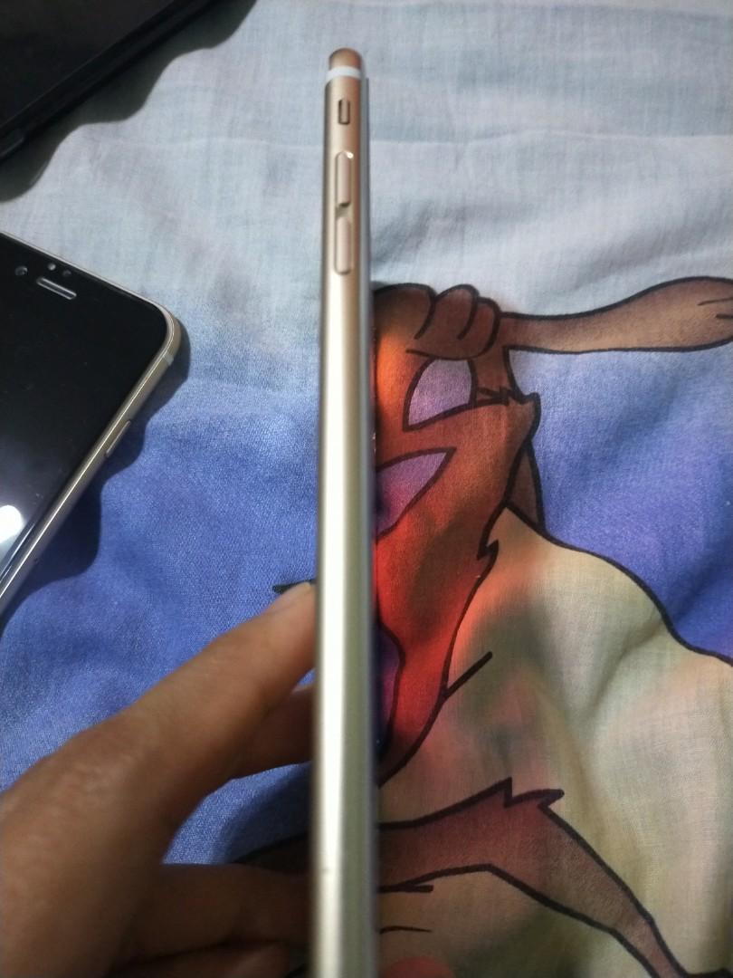 Iphone 6s plus gold (Category: iPhone 6 Series) located in Cavite. Submitted by indigence (Listing ID 1151552794, Image 3). Description: iphone 6s plus 32gb with box open line no issues with box updated ios change of mind not applicable no bogus buyer pls.