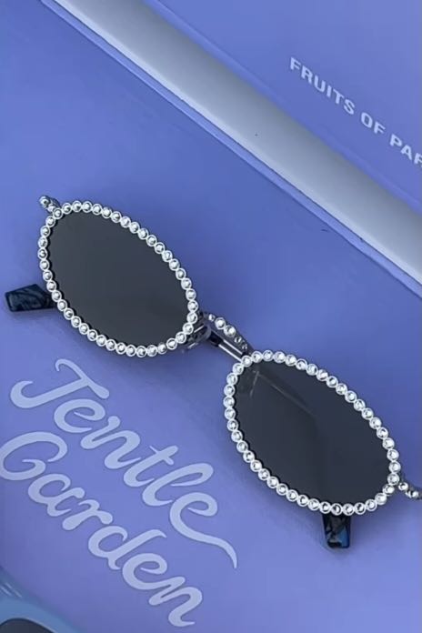 Jennie x Gentle Monster Jentle Garden Oval Frame Limited Edition Crystal  Lesyeuxdenini Frame Zeiss Lenses Blue Marble Tips Sunglasses, Women's  Fashion, Watches & Accessories, Sunglasses & Eyewear on Carousell