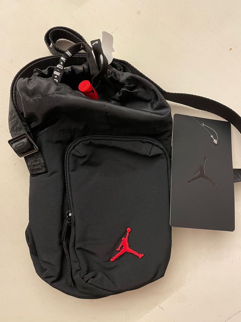 Jordan Black Pouch / Sling Bag, Men's Fashion, Bags, Belt bags