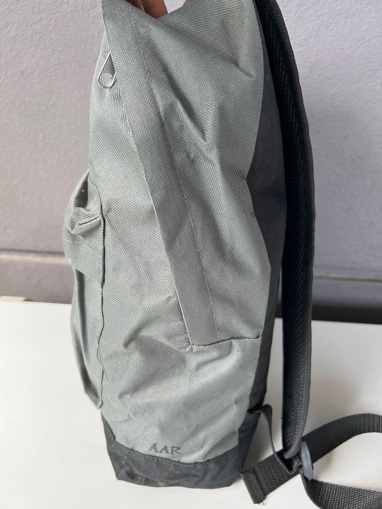 Lonsdale top school bags