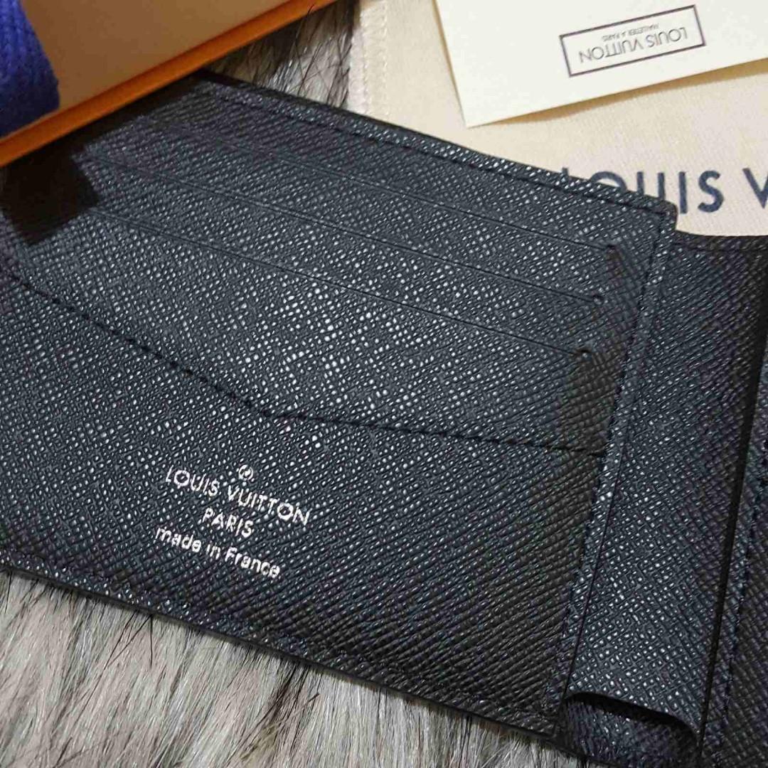 BE QUICK) LV x Supreme Brazza Wallet Epi Black, Men's Fashion, Watches &  Accessories, Wallets & Card Holders on Carousell