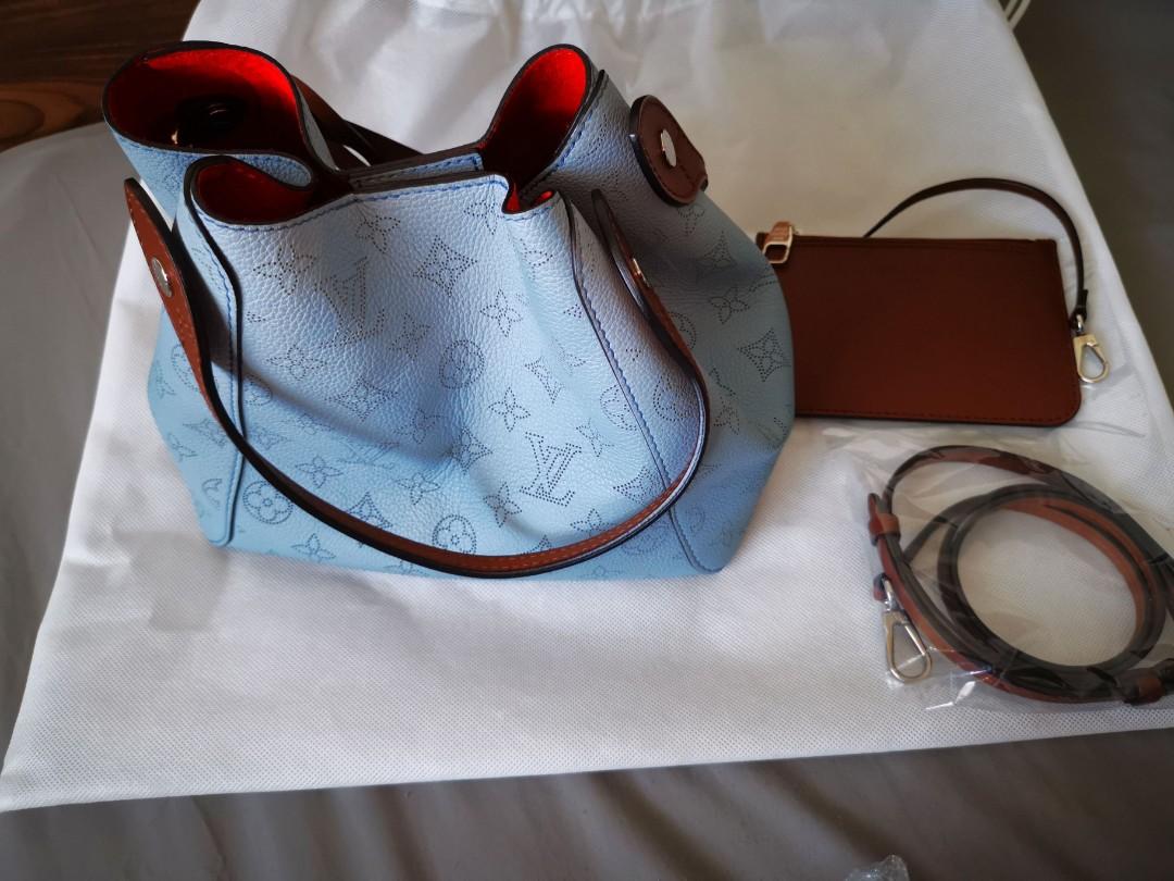 Louis Vuitton Mahina Hina Pm Way Bag M52975 Blue Horizon Pumpkin