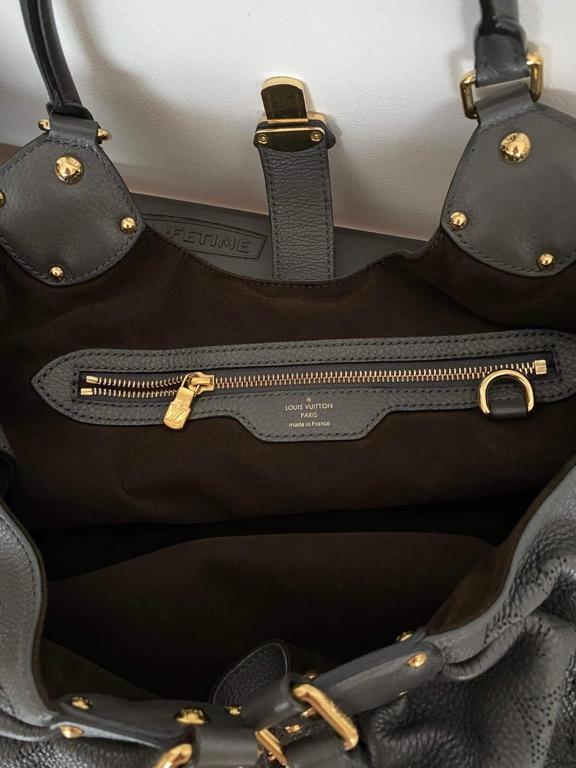 Louis Vuitton Mahina Leather L Hobo (SHF-15838) – LuxeDH