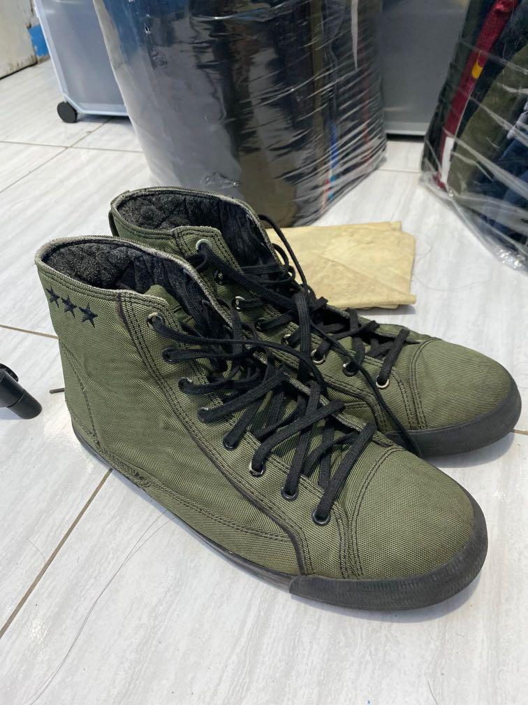 Macbeth mike dirnt store