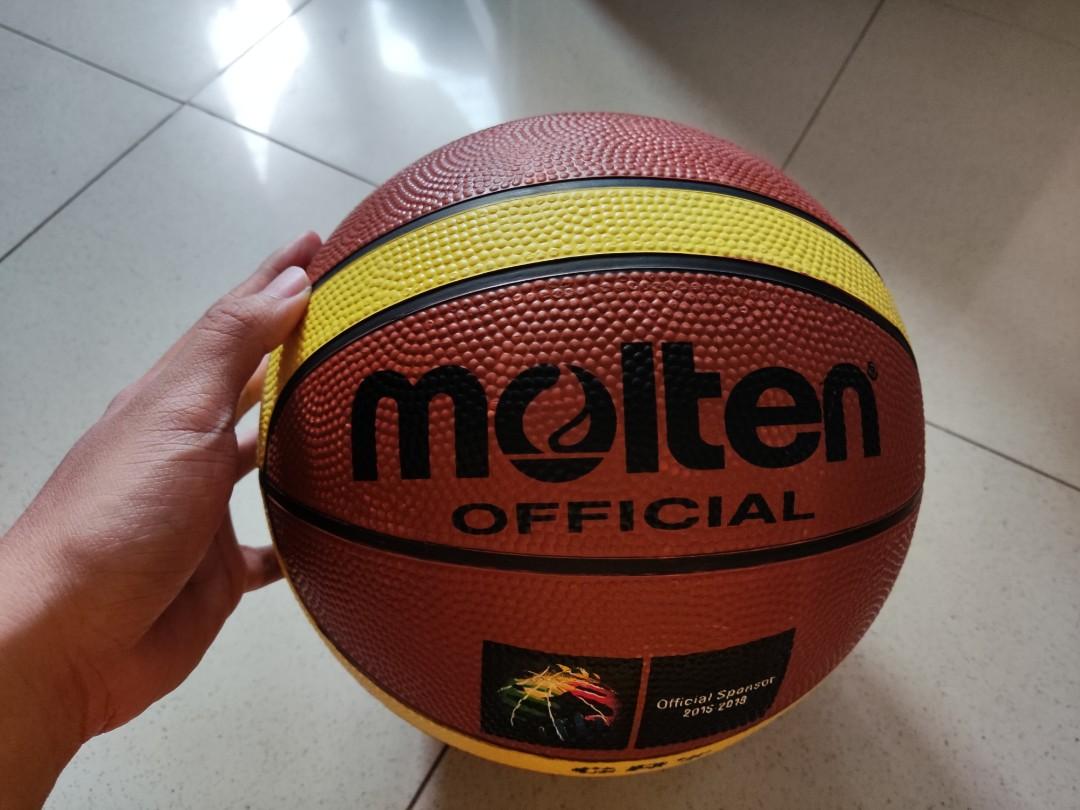 Molten Official Basketball, Sports Equipment, Sports  Games, Racket and  Ball Sports on Carousell