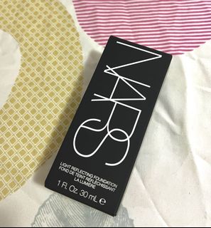 （分類：）位於 。 由 your_warehouse 提交（商品編號 1151547845，圖片 1）。簡介： 。