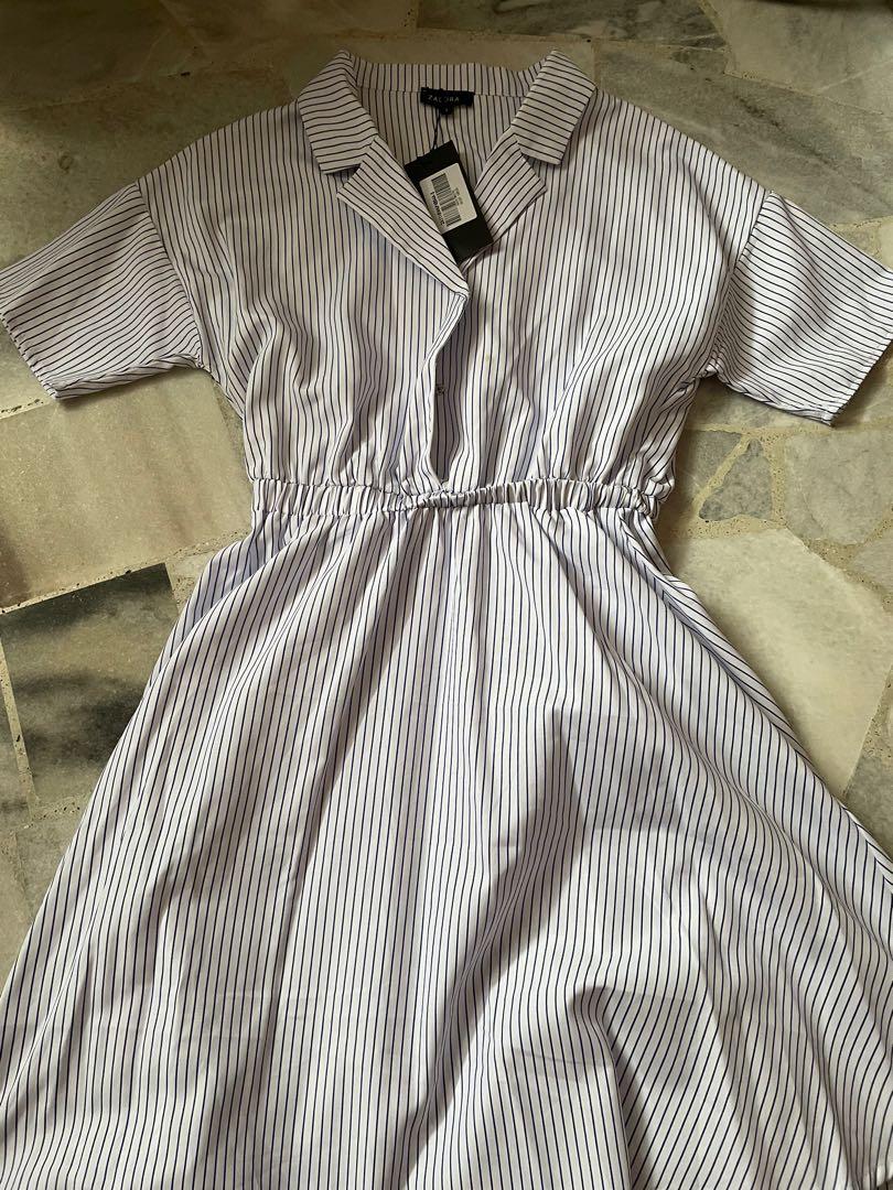 navy and white shirt dress