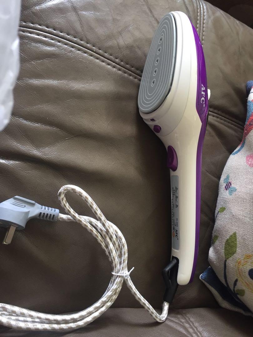 New Hand Held Steam Iron, TV & Home Appliances, Irons & Steamers on