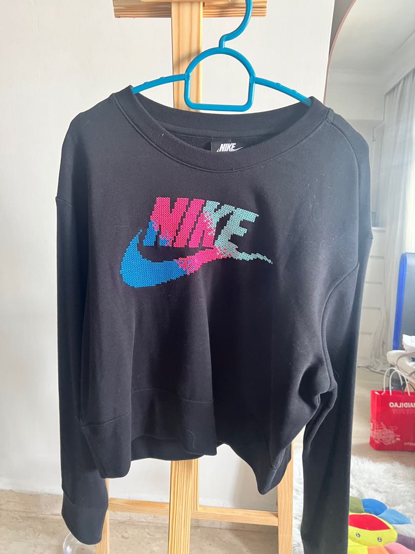 nike off the shoulder sweater