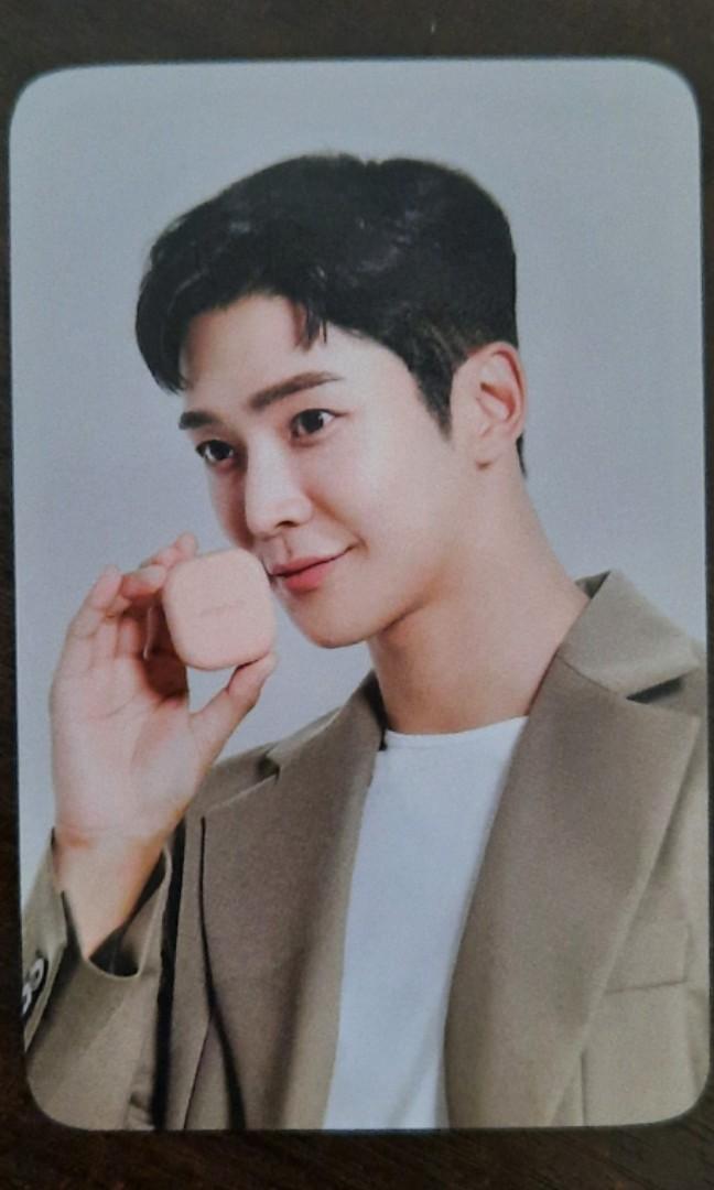 Rowoon (SF9) Photocard with Signature [SimplyO x Rowoon], Hobbies ...