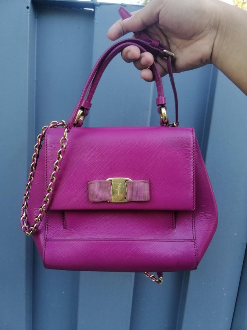 Ferragamo discount carrie satchel
