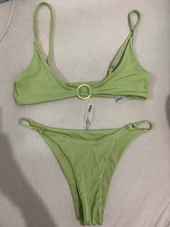 （分類：）位於 。 由 hkbasedselling 提交（商品編號 1151547015，圖片 1）。簡介： 。