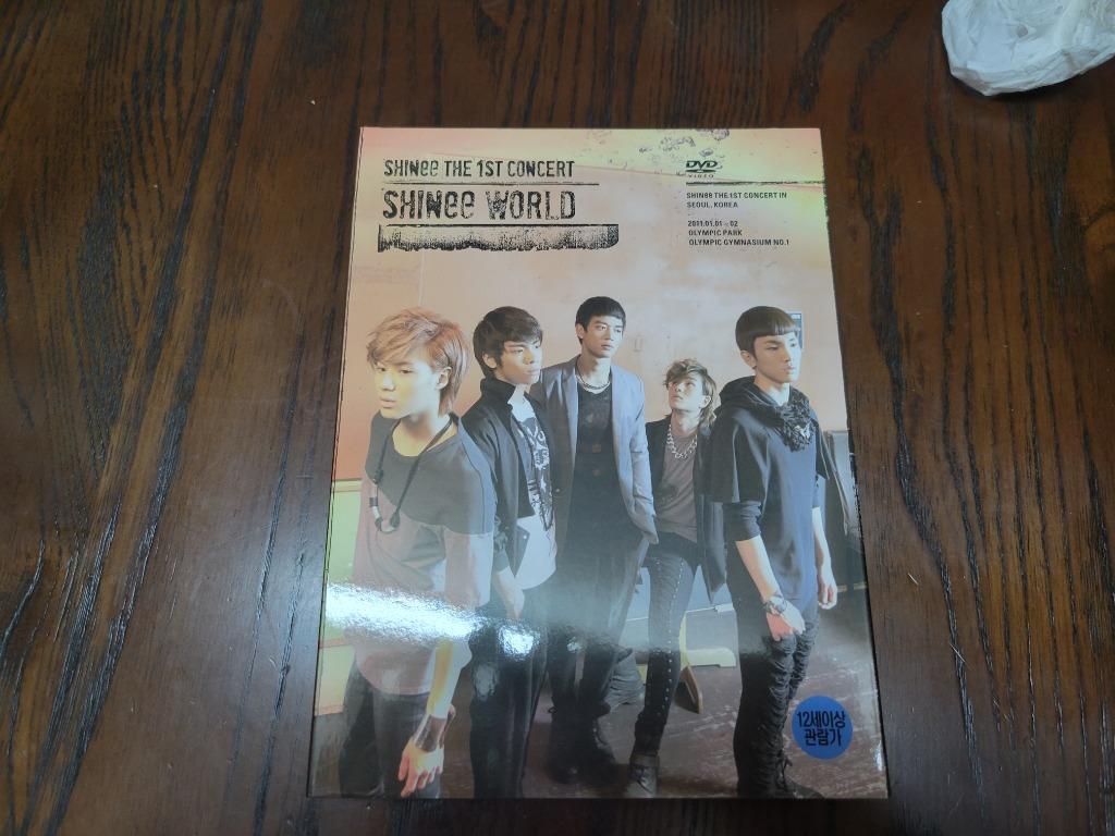 SHINee world DVD 韓版, 興趣及遊戲, 音樂樂器 配件, 音樂與媒體- CD 及DVD - Carousell