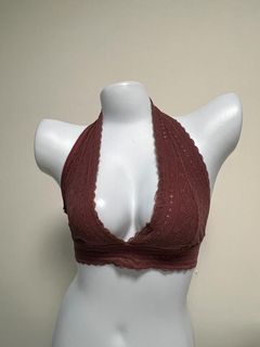 Last one (Size: M) 現貨歐美Charlotte russe-  Dark Red sexy embroidery Lace Bralette / over neck / non see through  2排3扣   薄襯蕾絲無鋼圈內衣62977655767683110