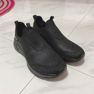 Skechers Black Air-cooled ArchFit Shoes