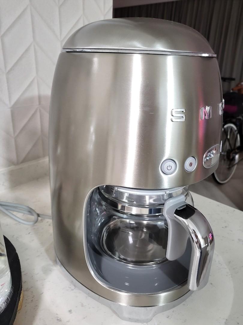 SMEG drip coffee machine, TV & Home Appliances, Kitchen Appliances