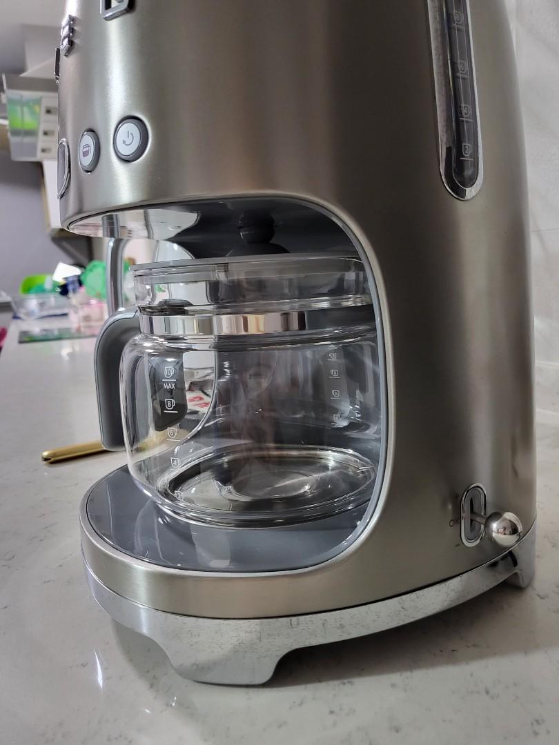SMEG drip coffee machine, TV & Home Appliances, Kitchen Appliances