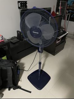 (Category: ) located in . Submitted by lucasng95 (Listing ID 1151461262, Image 1). Description: .