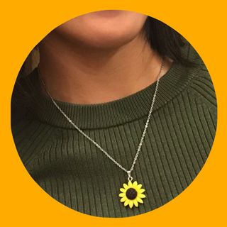 (Category: ) located in . Submitted by brokeanddecluttering (Listing ID 1151460309, Image 1). Description: .